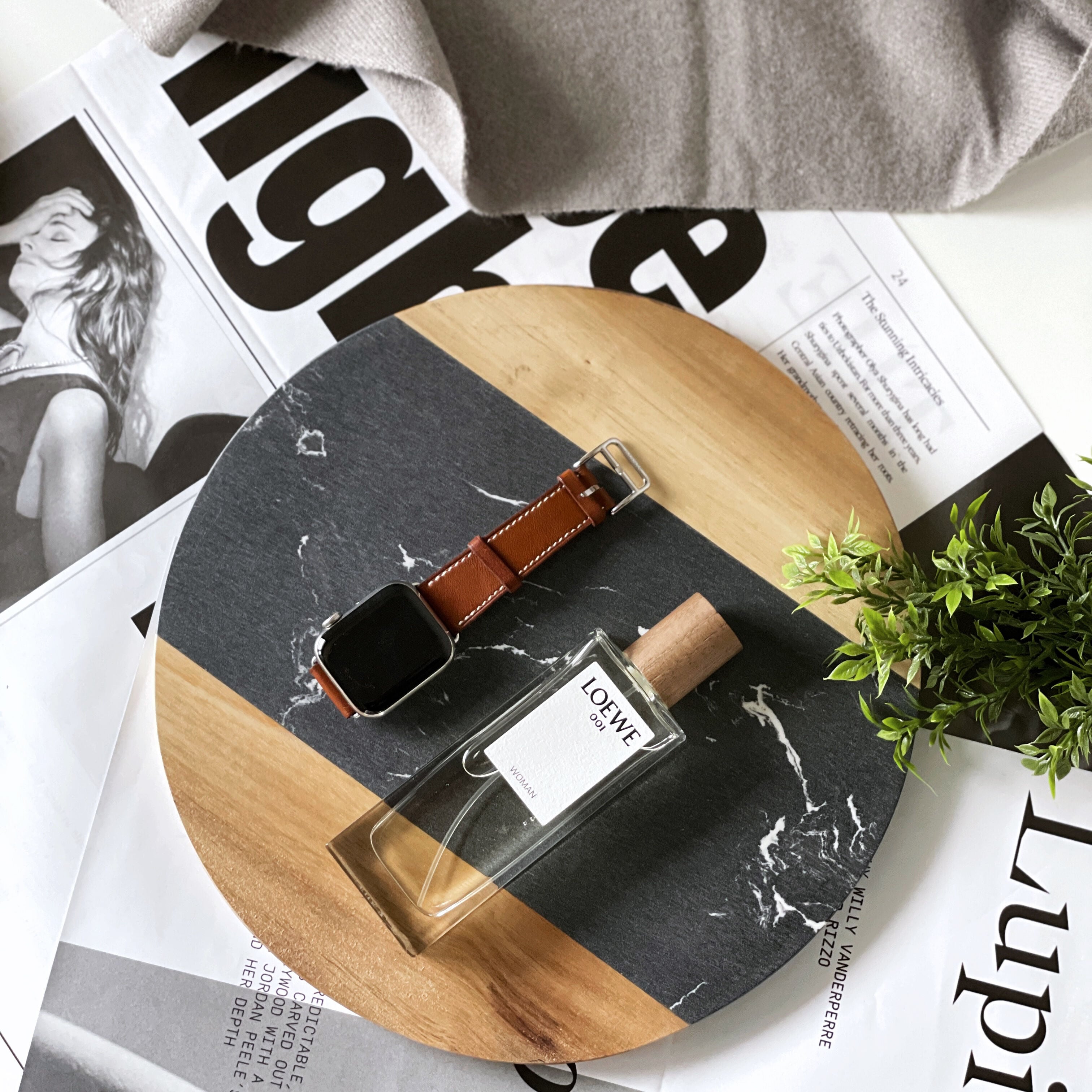 ブラック天然大理石×ウッド プレート