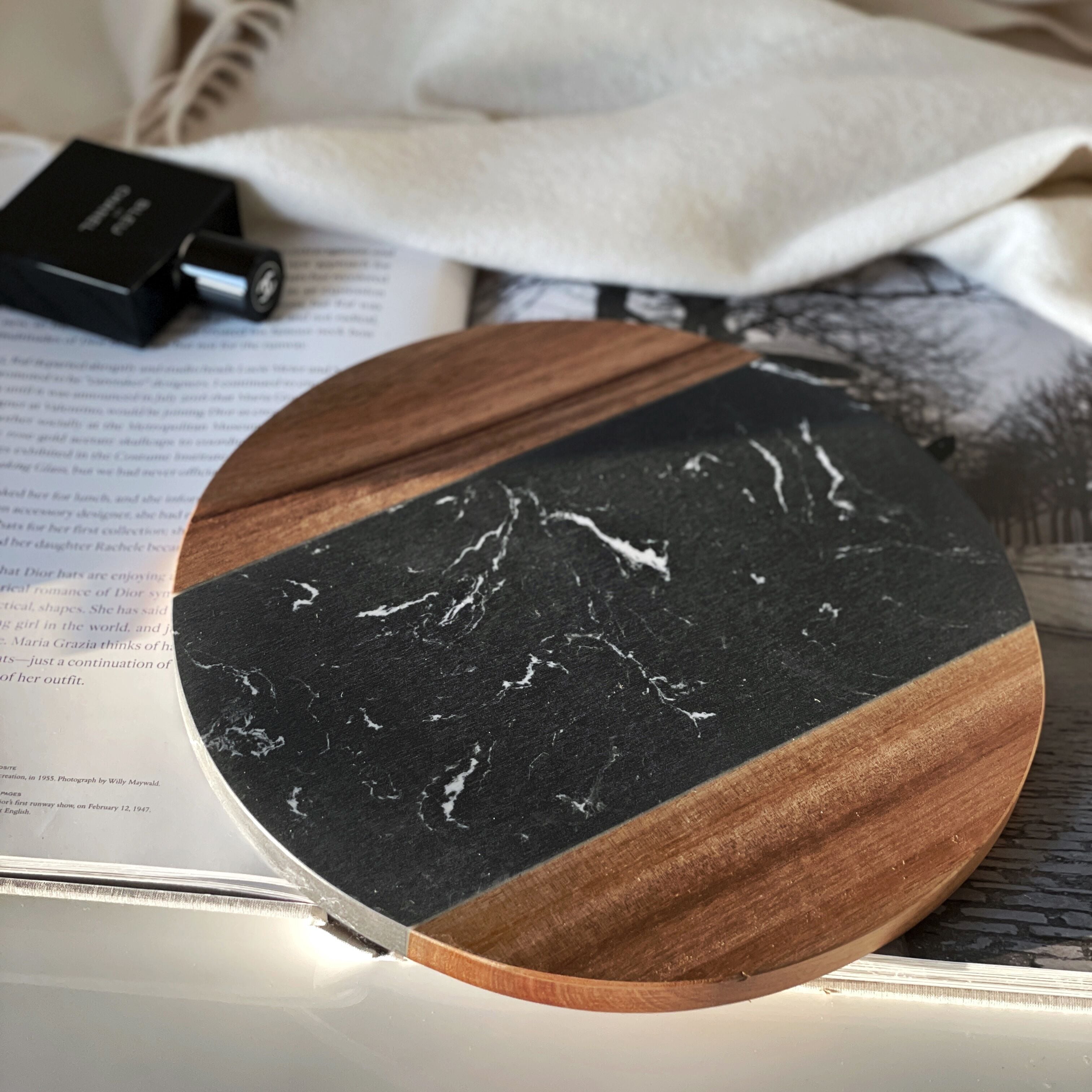 ブラック天然大理石×ウッド プレート