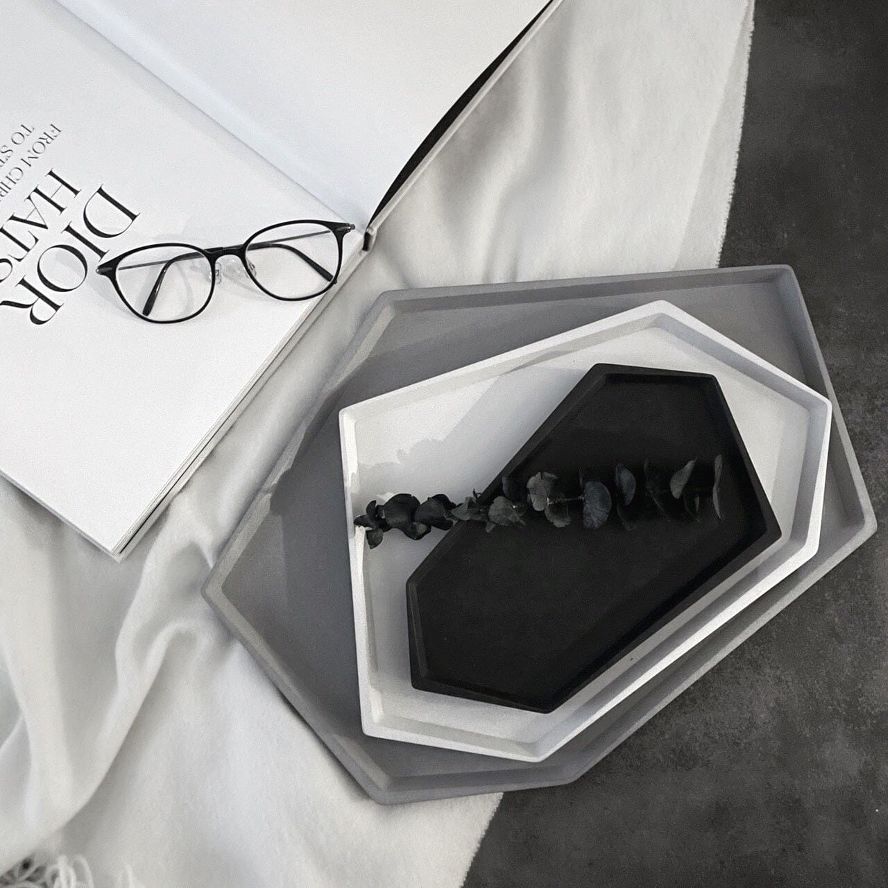 ベトントレイ ラージ