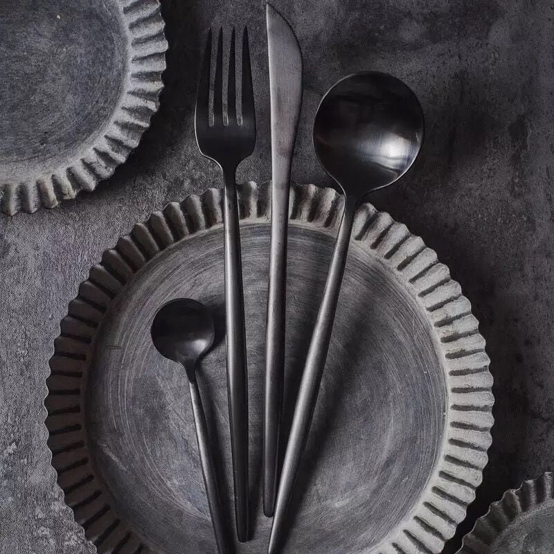 マットメタルカトラリー