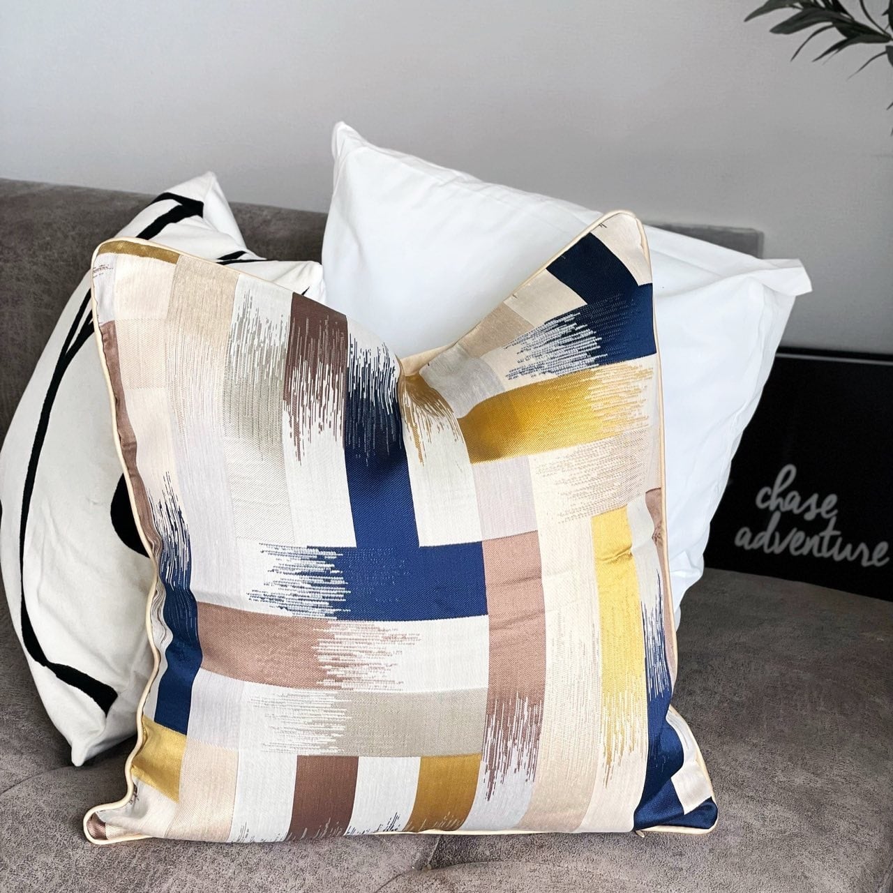 ラグジュアリーデザインクッションカバー