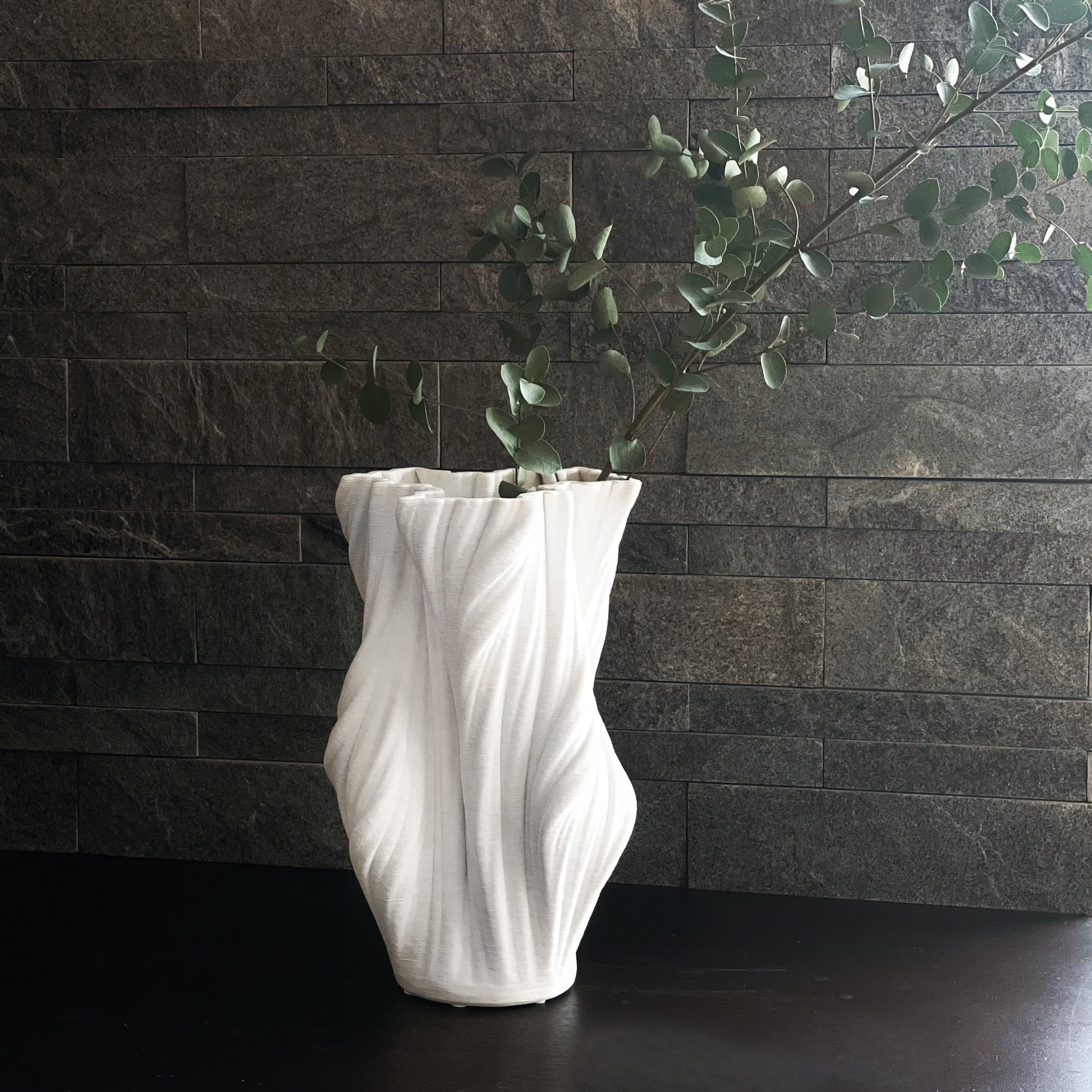 ホワイトクランポフラワーベース