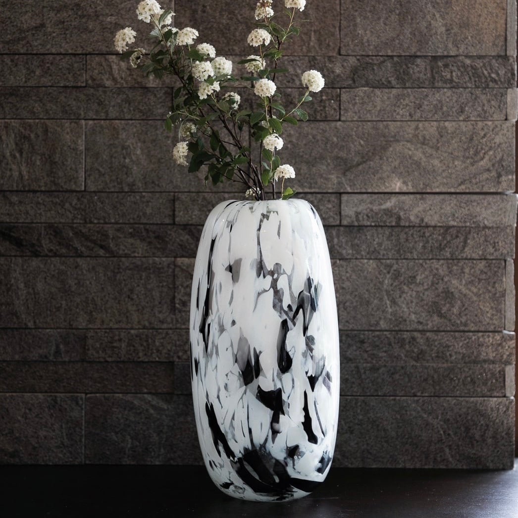 モノトーンペイントデザイン フラワーベース