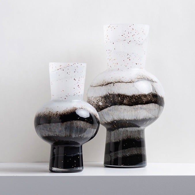 フローイングフラワーベース スモール