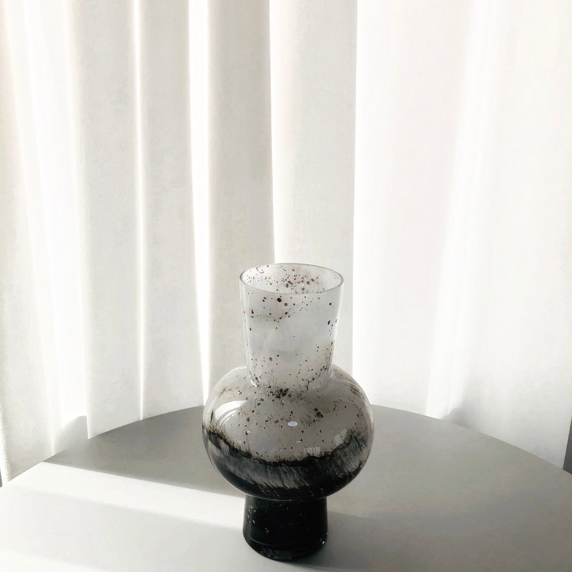 フローイングフラワーベース スモール