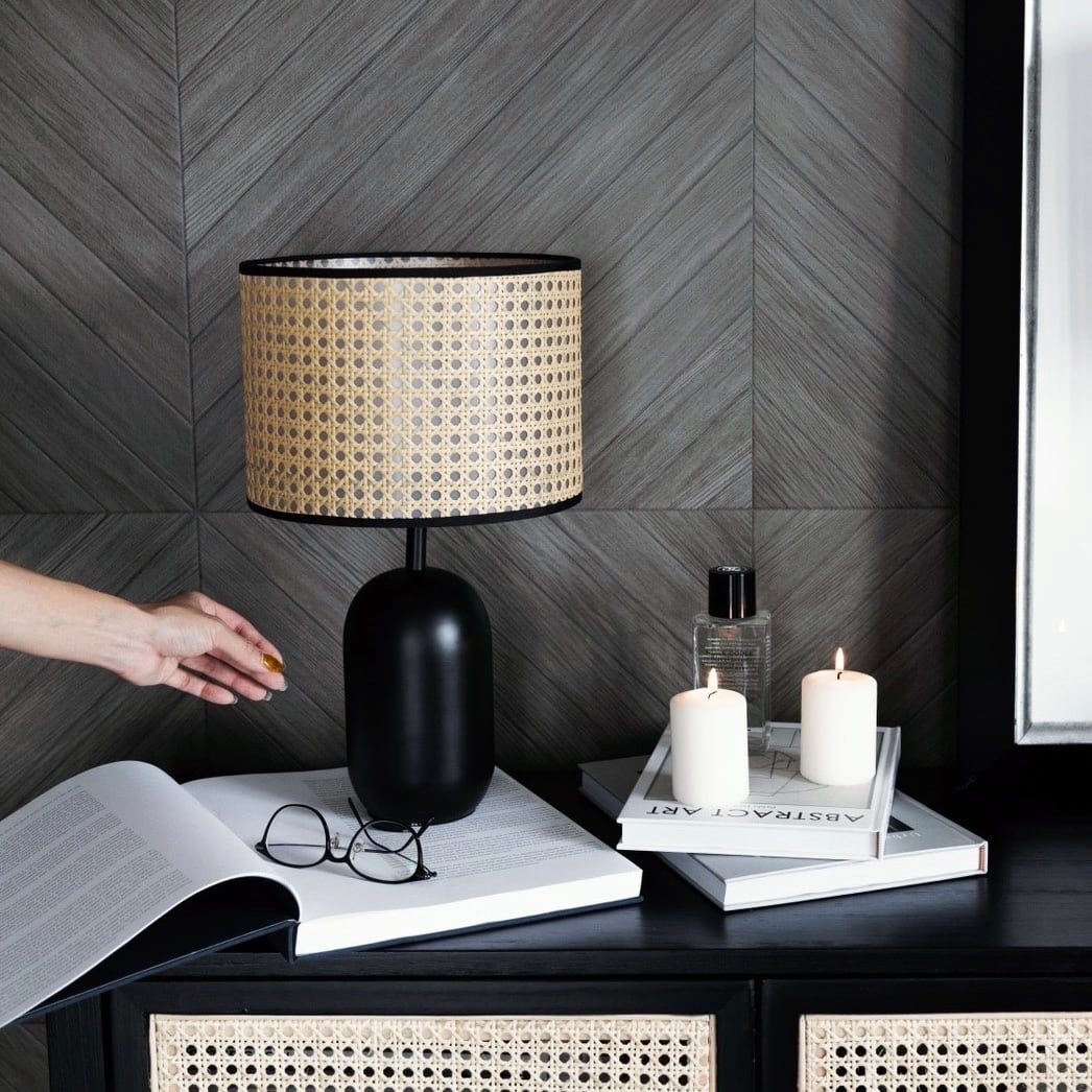 ラタン×ブラックテーブルランプ