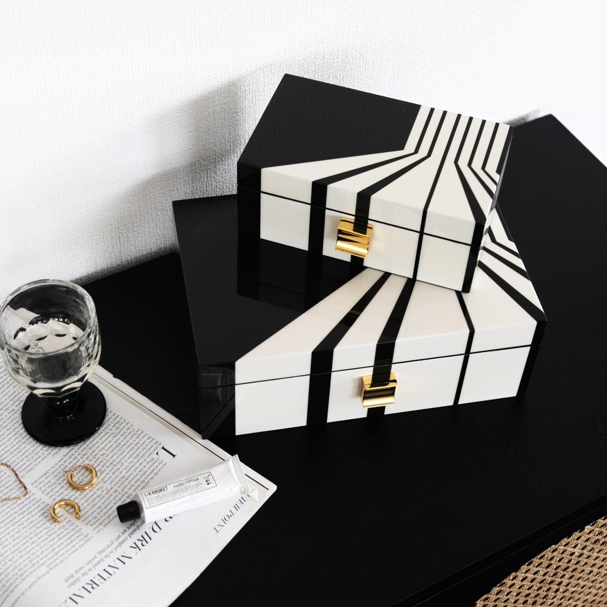 【アウトレット10%OFF】モノトーン×ゴールド インテリアボックス スモール