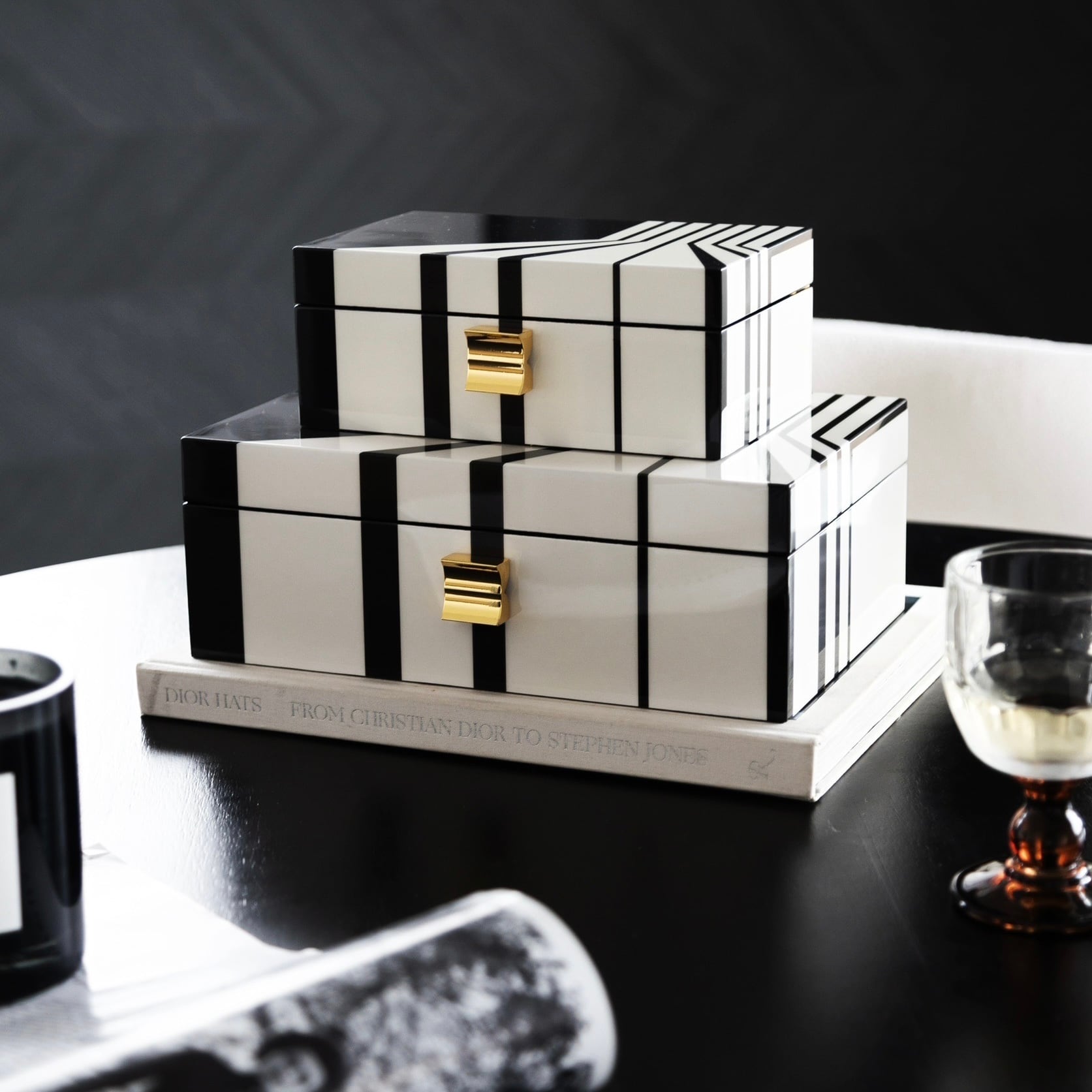 【アウトレット10%OFF】モノトーン×ゴールド インテリアボックス スモール