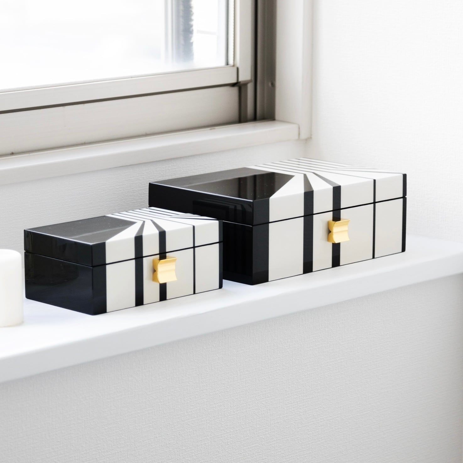 【アウトレット10%OFF】モノトーン×ゴールド インテリアボックス スモール