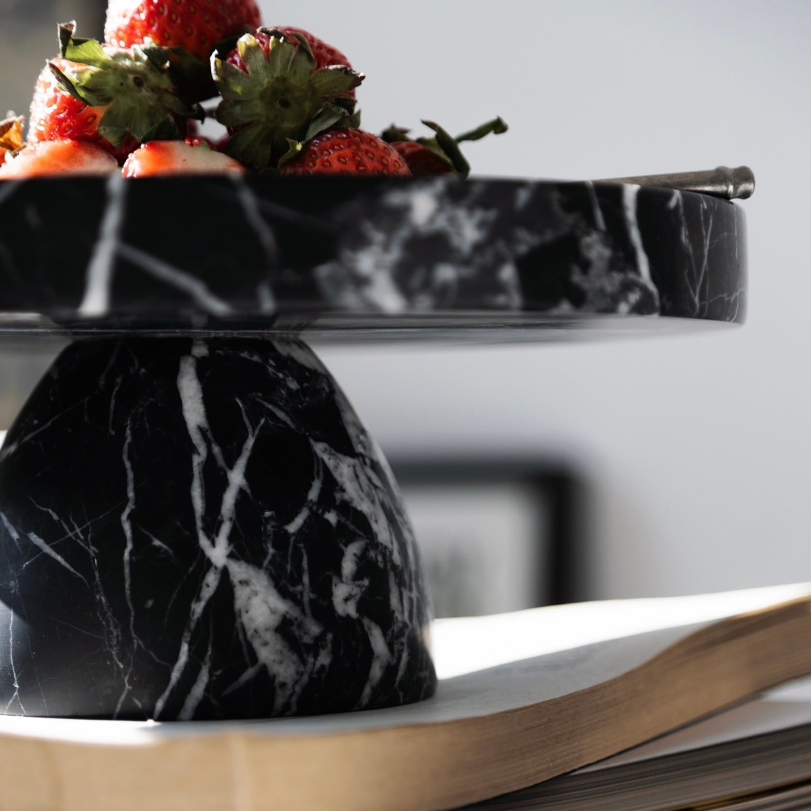Ade×&classy 天然大理石コンポート