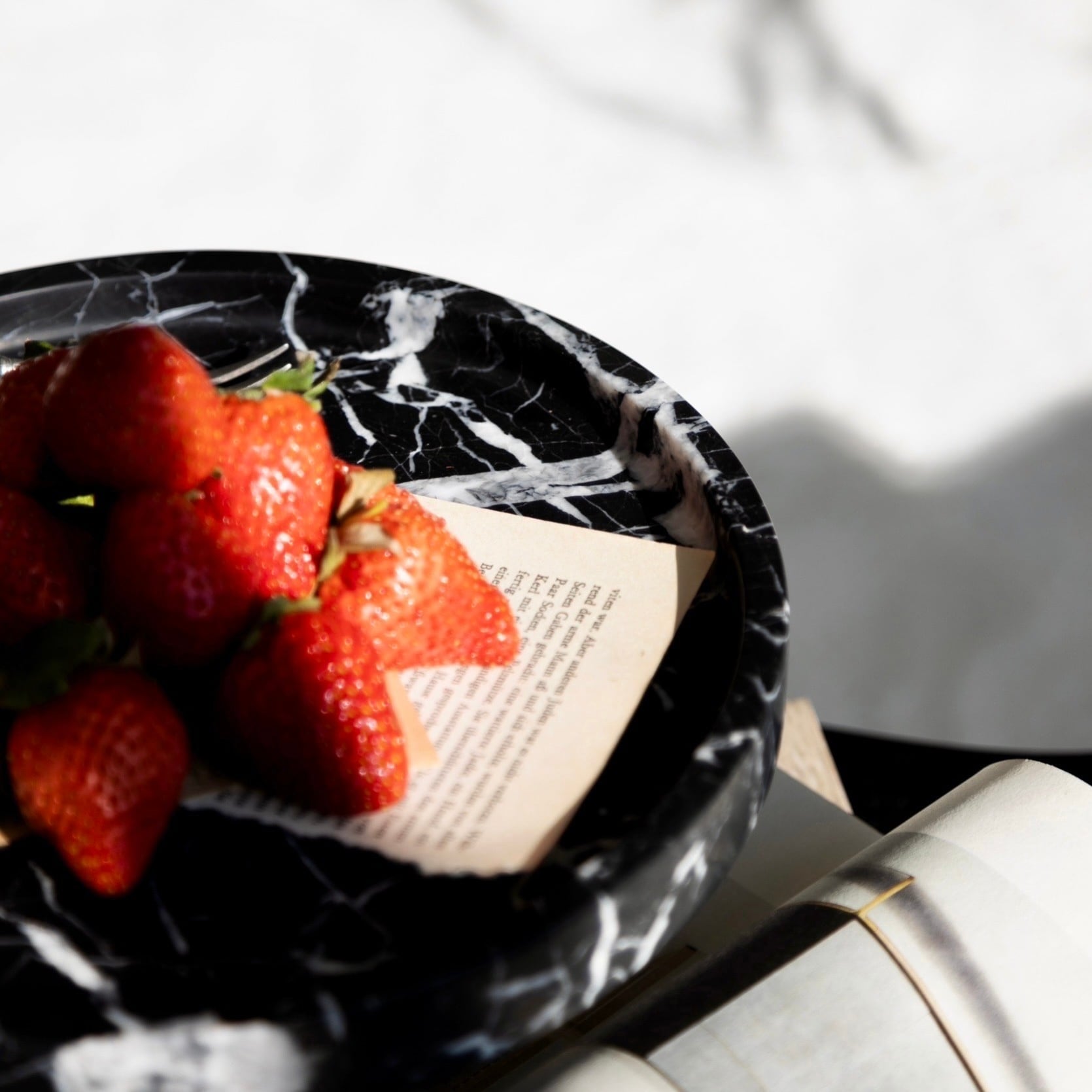 Ade×&classy 天然大理石コンポート