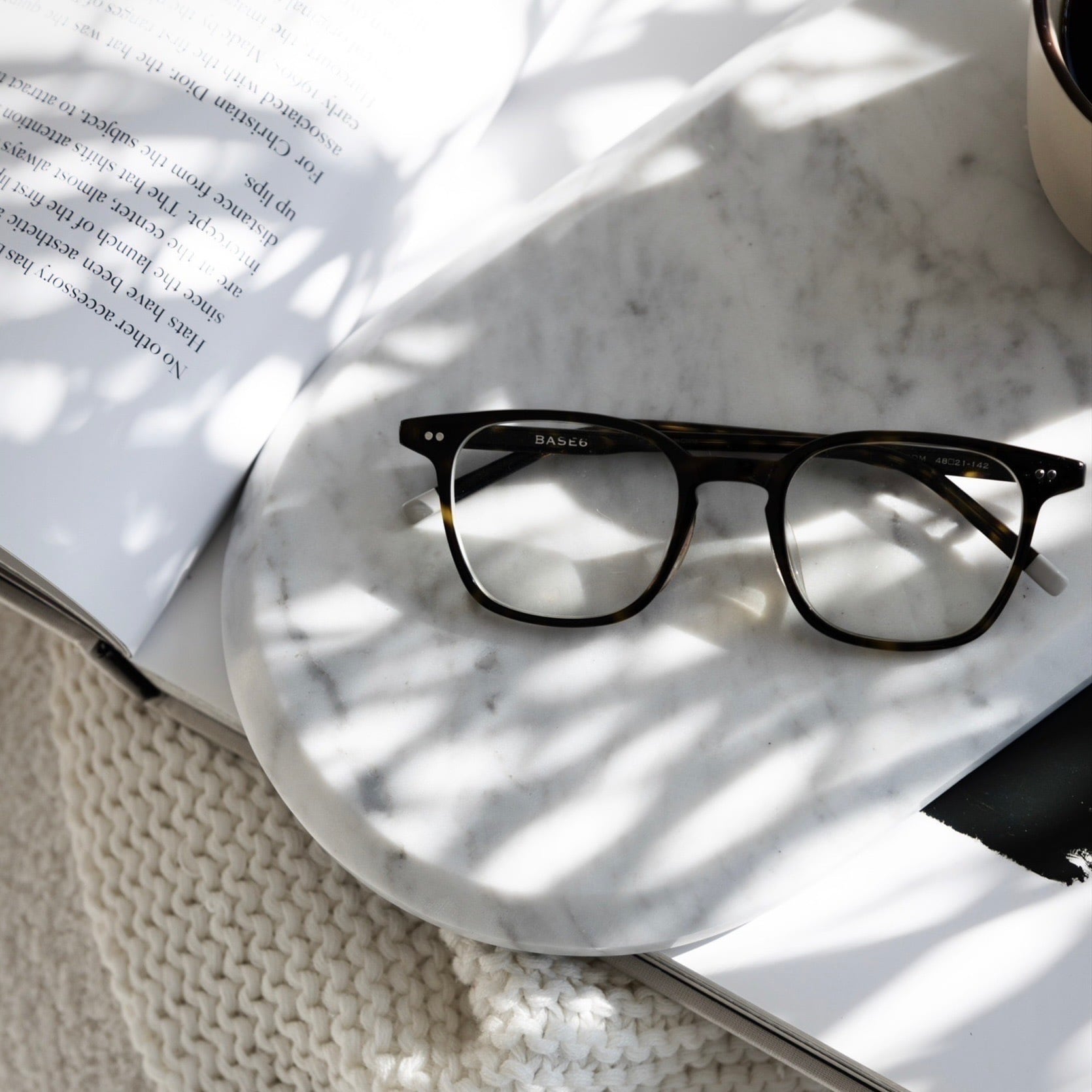 Ade×&classy 天然大理石オーバルトレイ