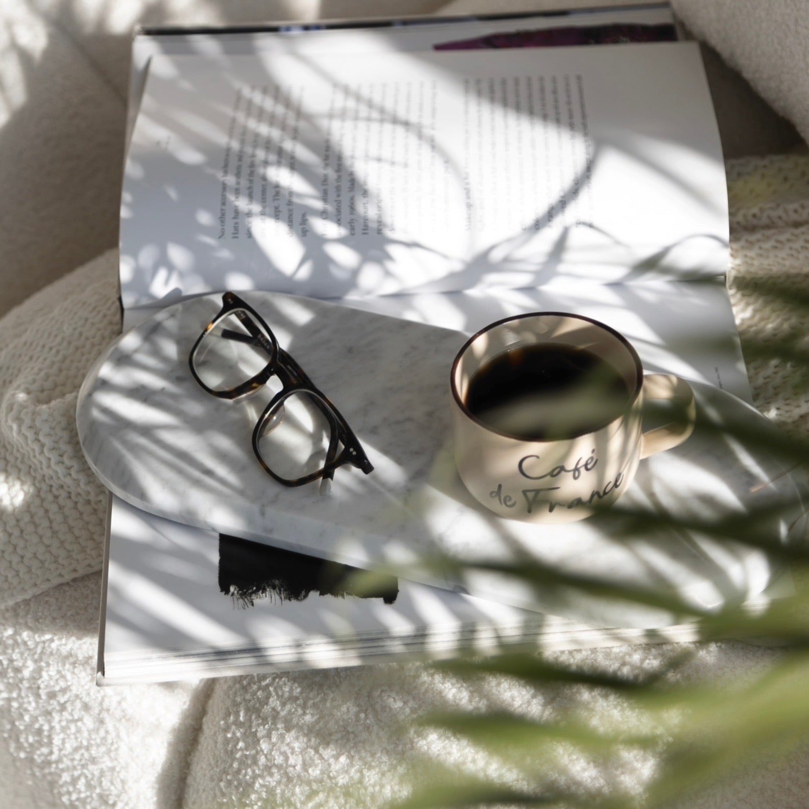 Ade×&classy 天然大理石オーバルトレイ