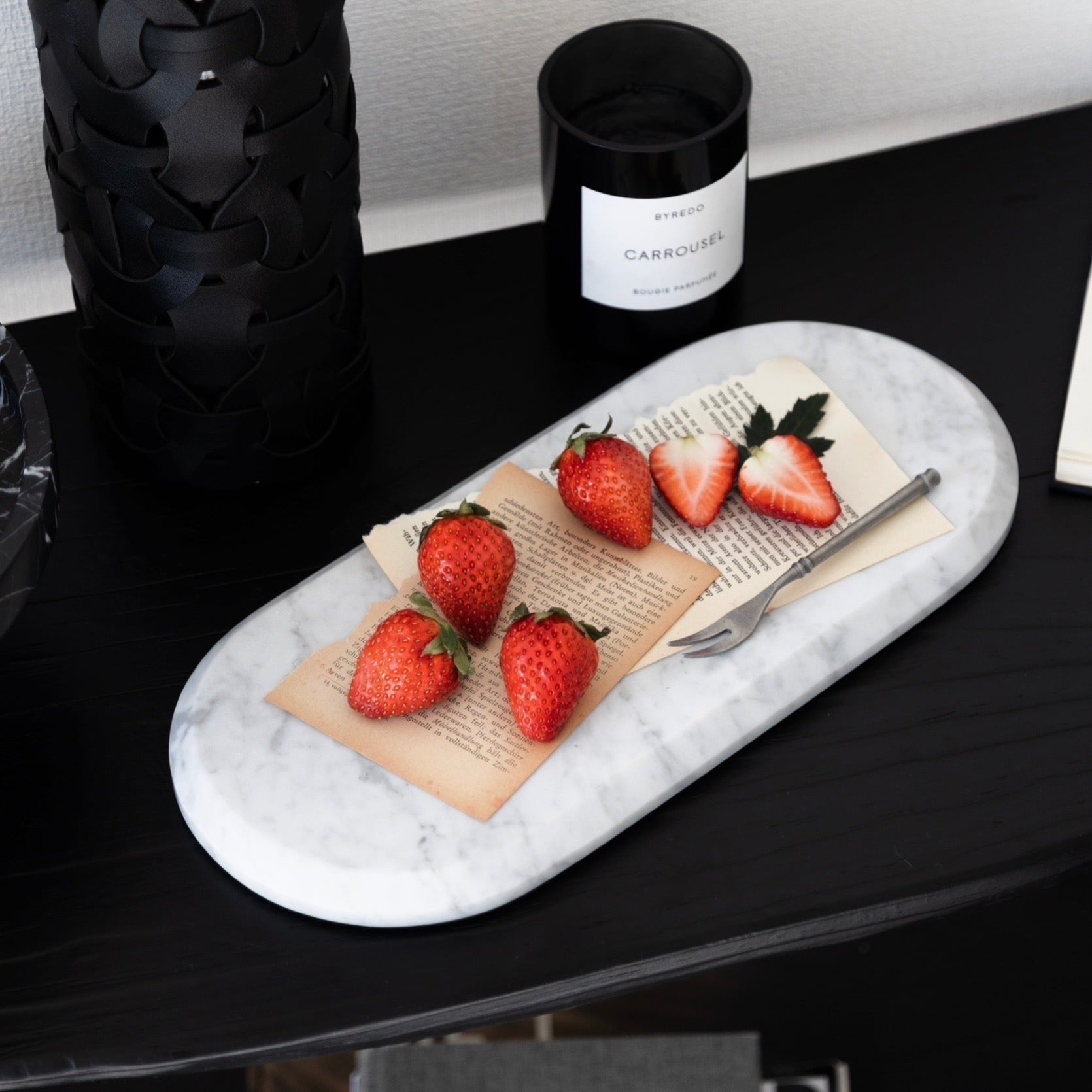 Ade×&classy 天然大理石オーバルトレイ