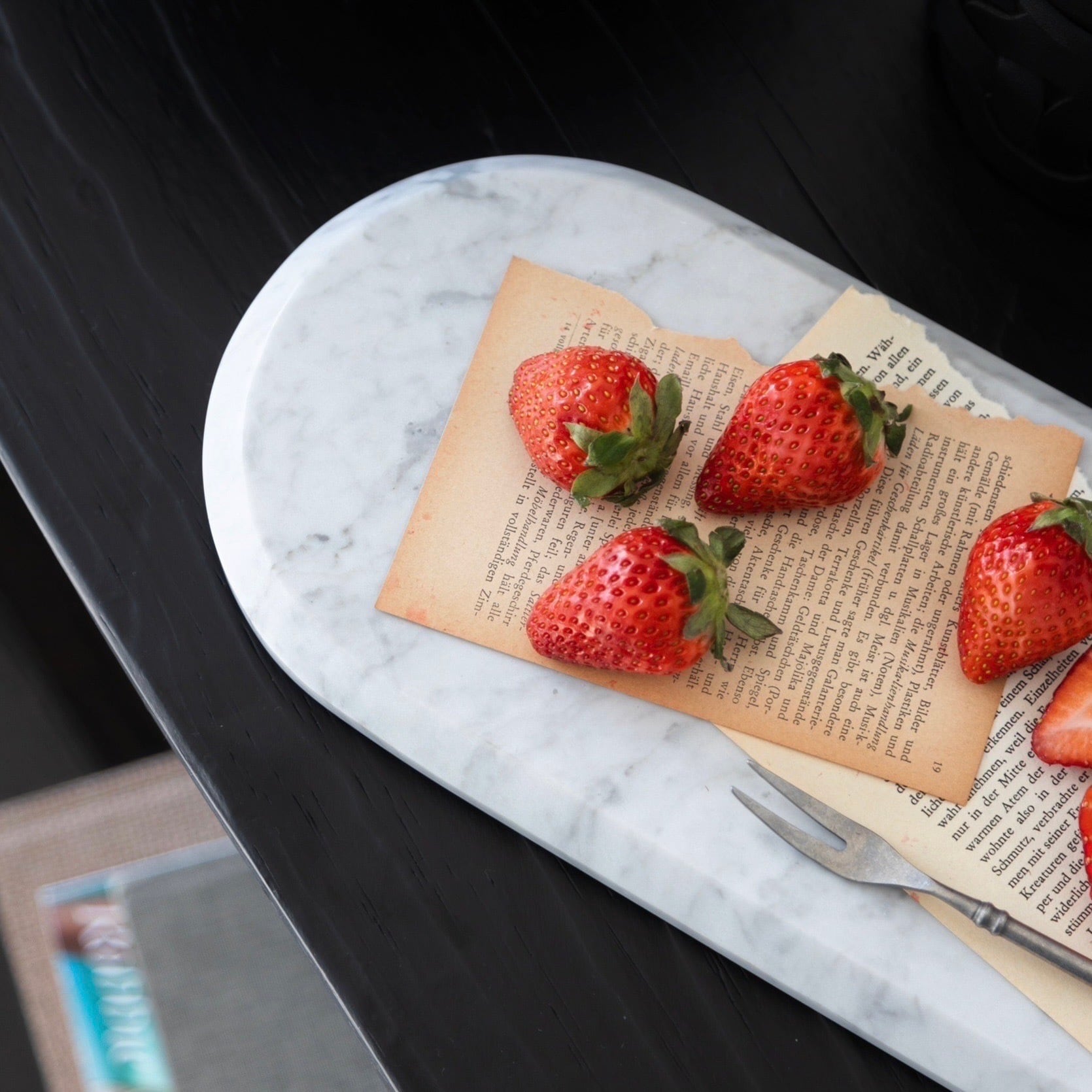 Ade×&classy 天然大理石オーバルトレイ