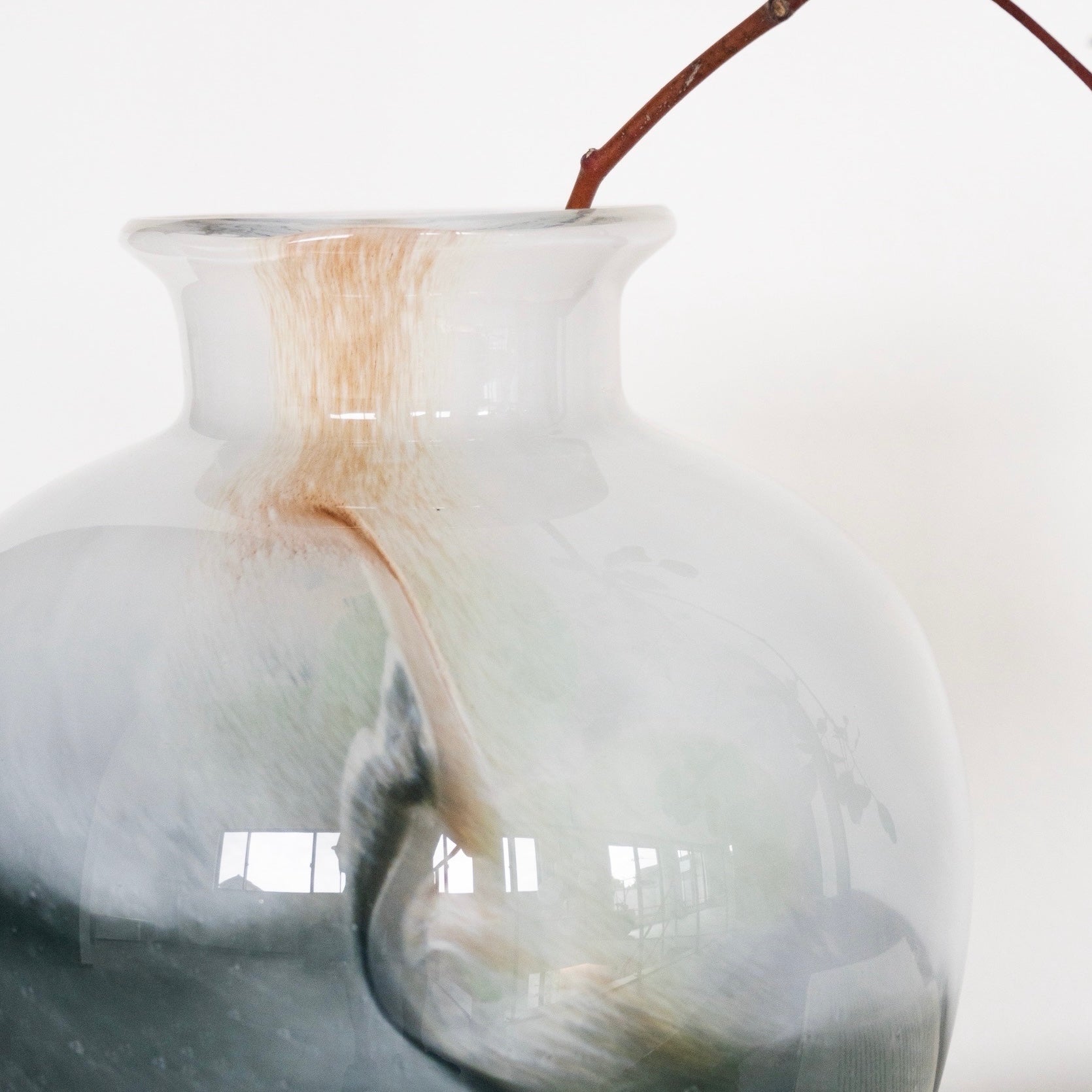 ヴェラーレフラワーベース