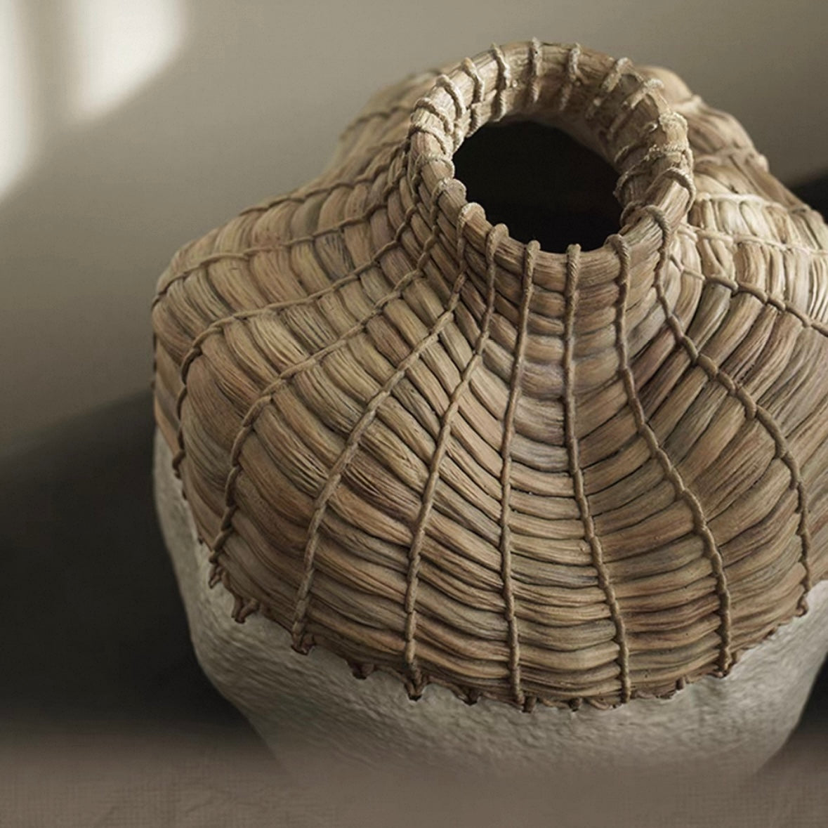 ウーブンベース