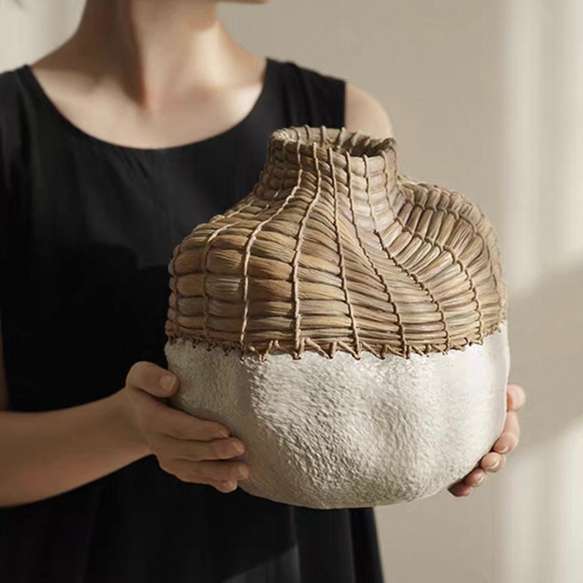 ウーブンベース