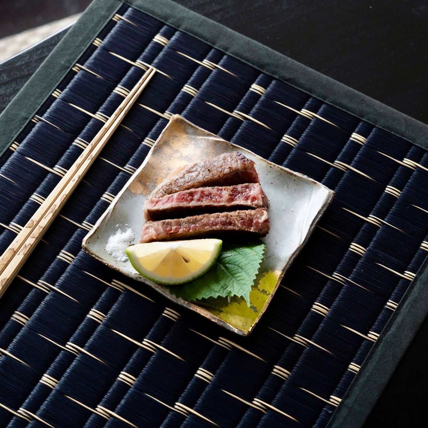 ギルディング スクエアフラットプレート【信楽焼】