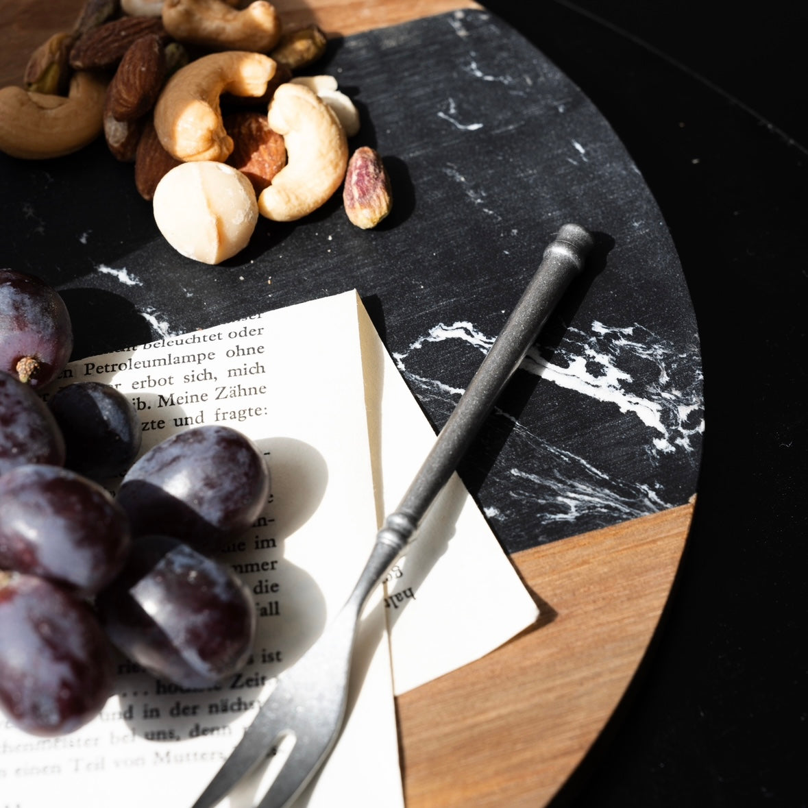 ブラック天然大理石×ウッド プレート