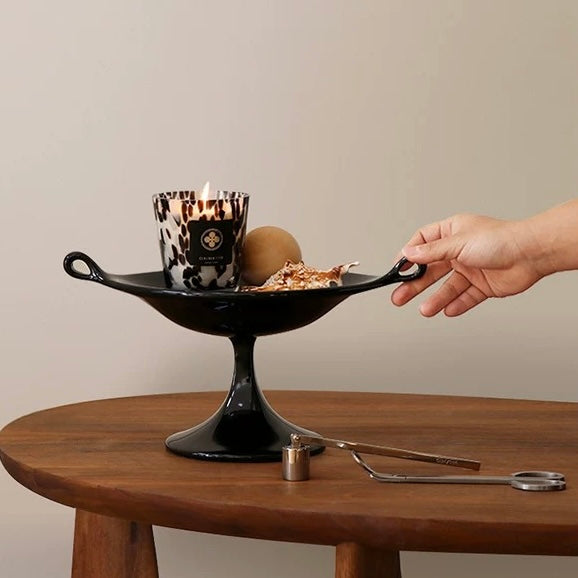 ブラックペデスタルトレイ