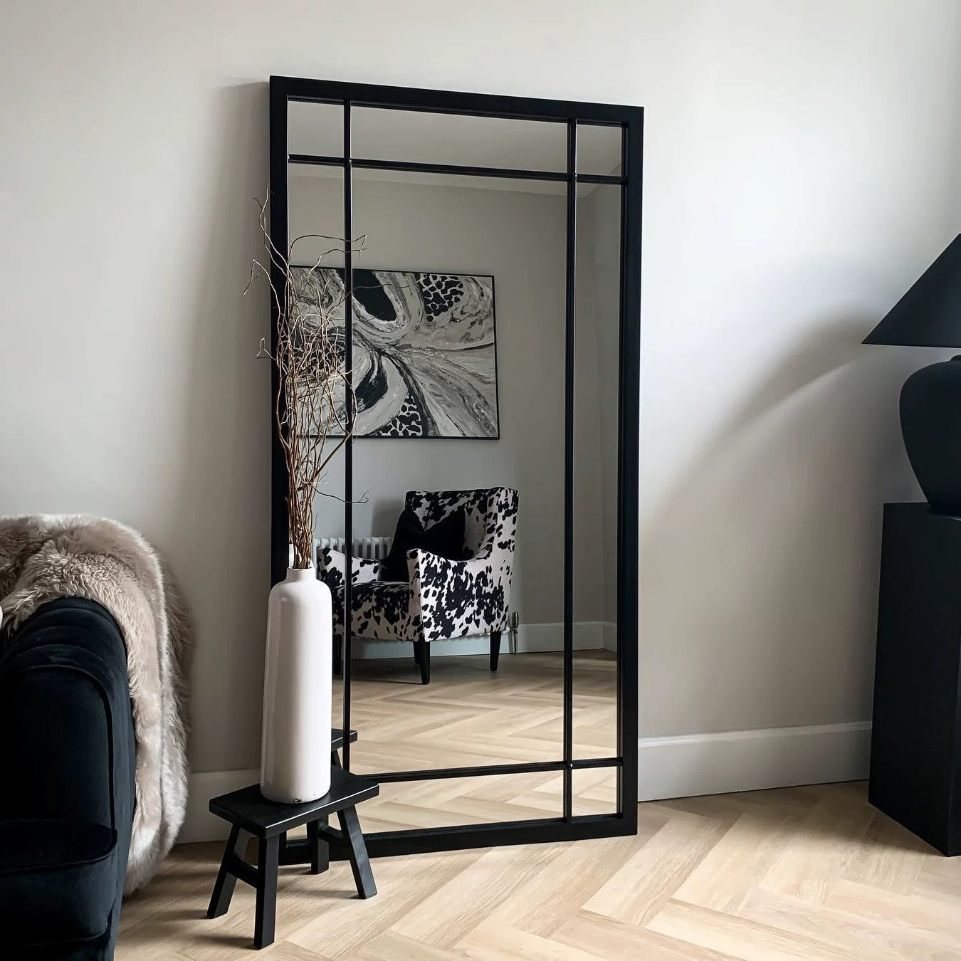 ブラックフレームミラー