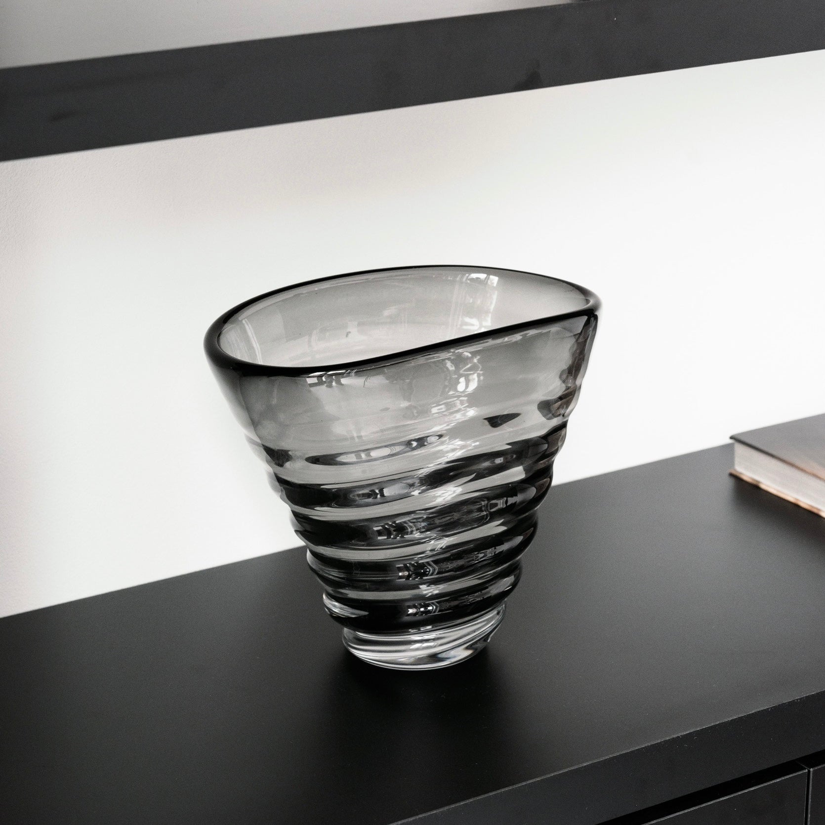 ノワールフラワーベース