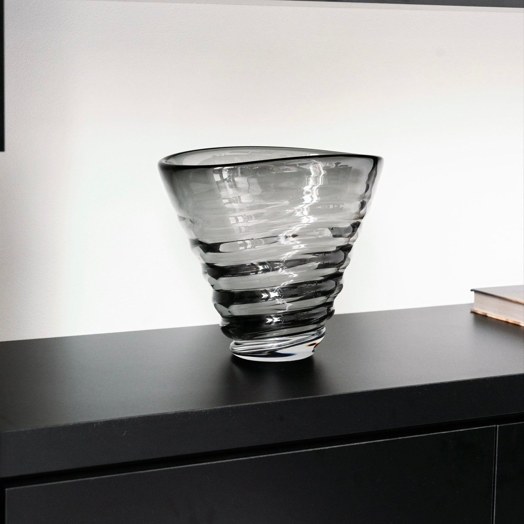 ノワールフラワーベース