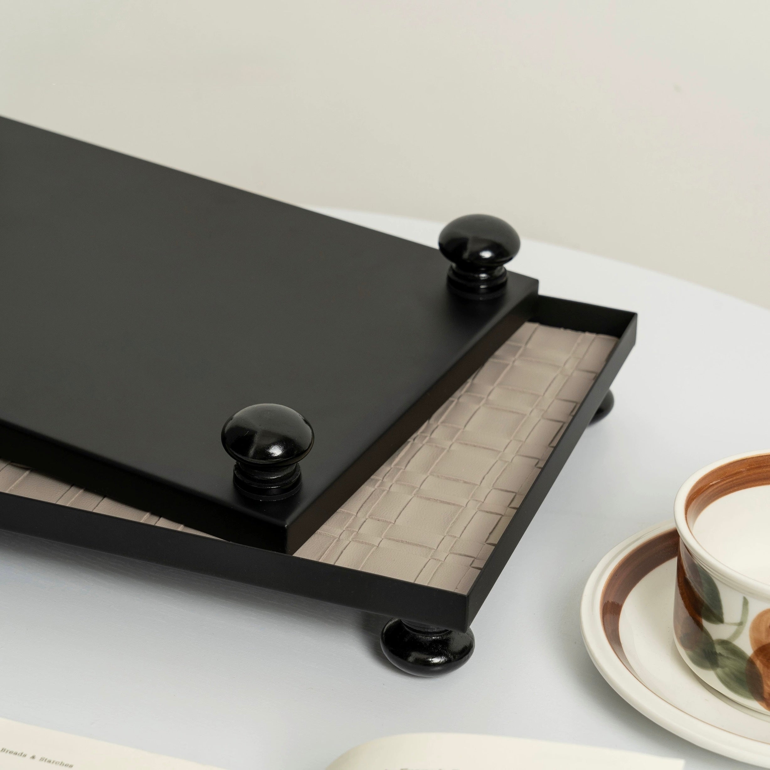 ラティストレイ