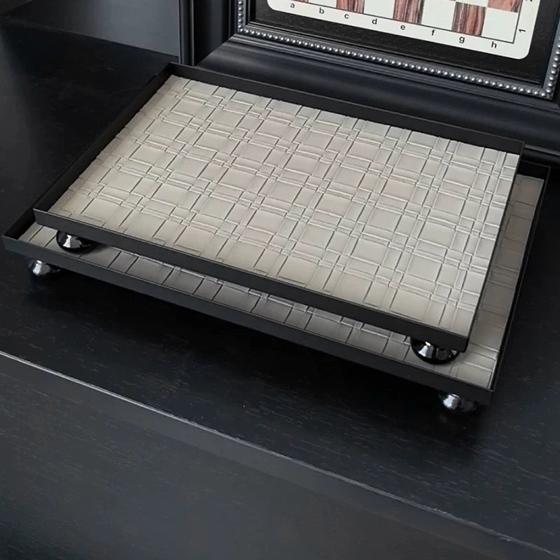 ラティストレイ