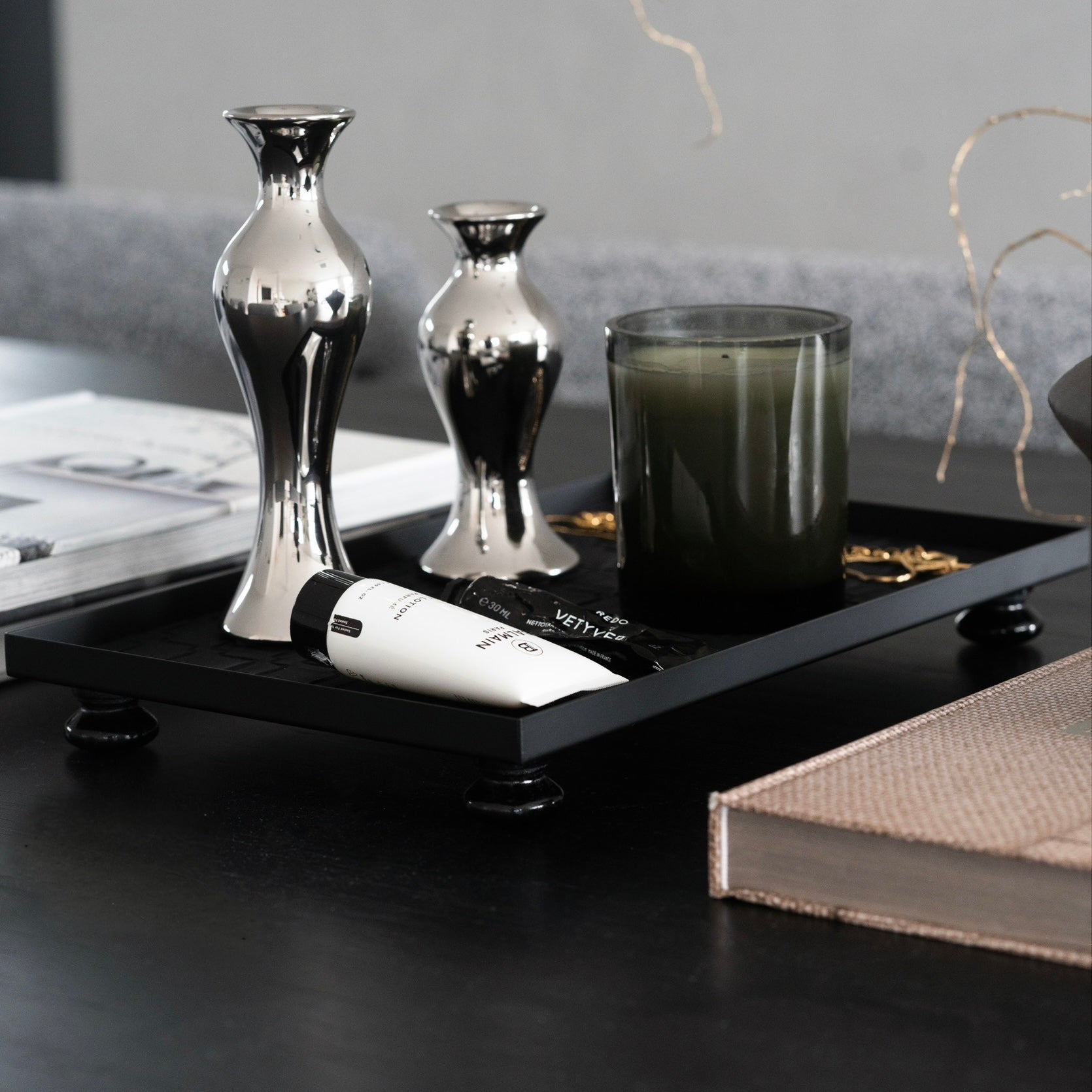 ラティストレイ