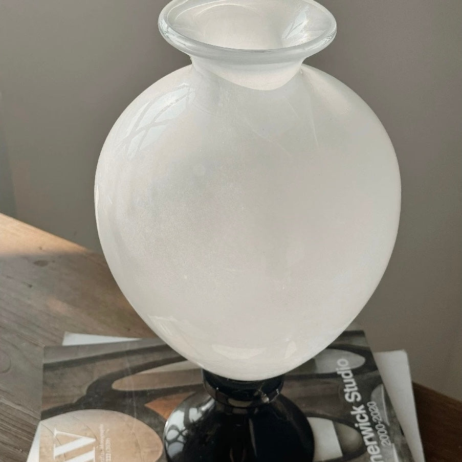 モノトーンクゲル フラワーベース