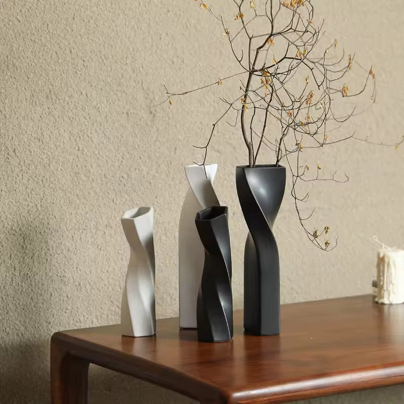 モノトーンツイストオブジェ