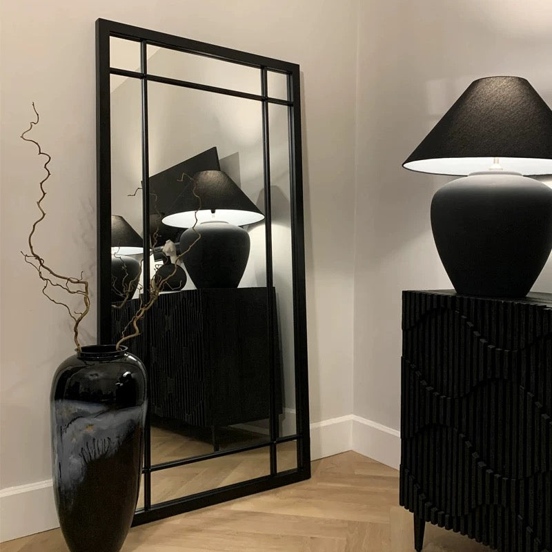 ブラックフレームミラー