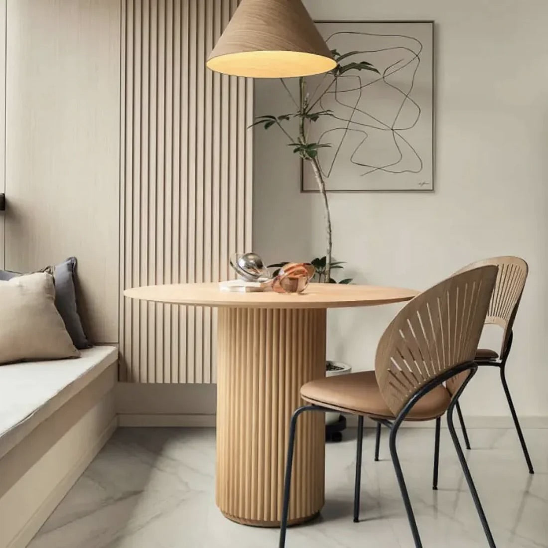 ウッド×ラウンドテーブル