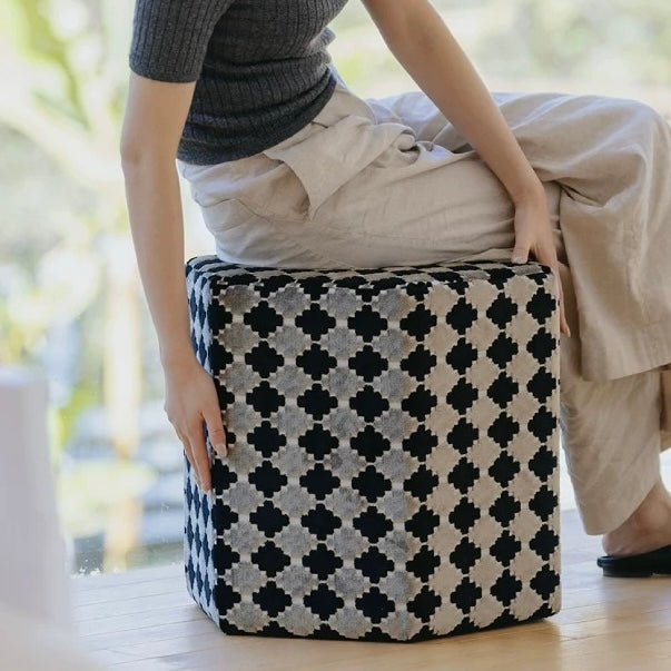 ロマーノスツール