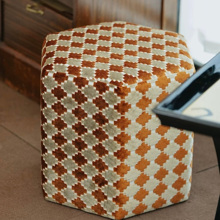 ロマーノスツール