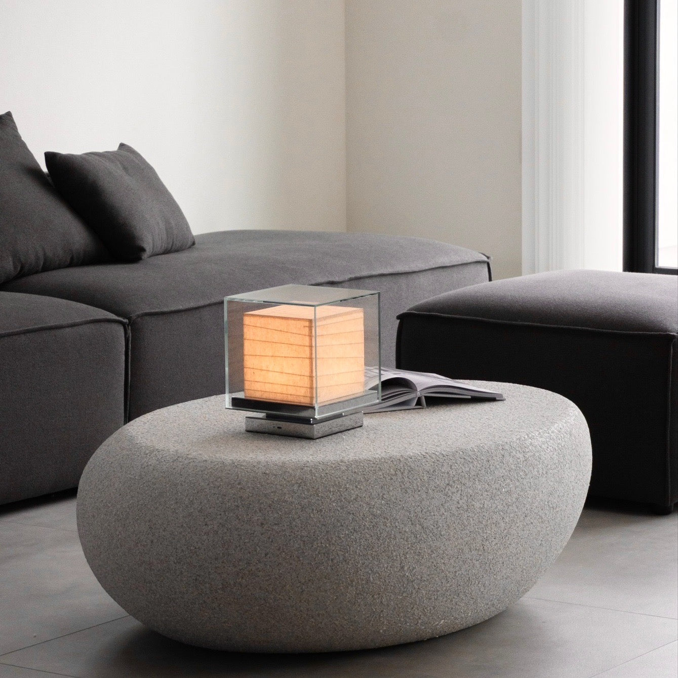 展示品 アクタス フクラ ストーン センターテーブル コーヒーテーブル