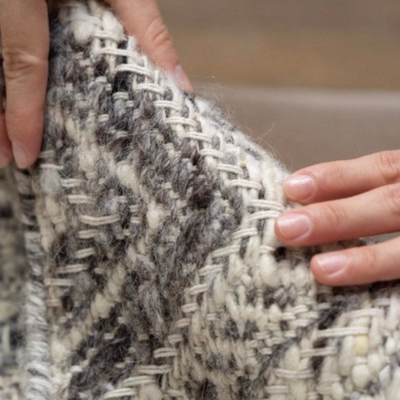 サーラウィーブラグ