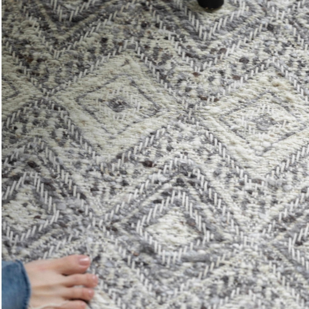 サーラウィーブラグ