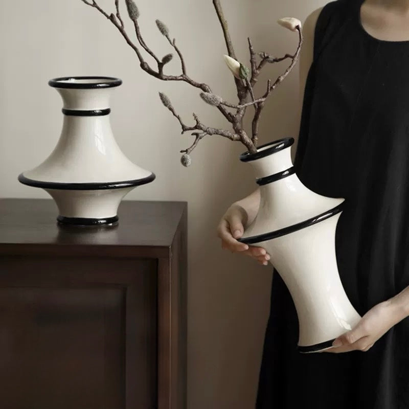 モノクローム　フラワーベース