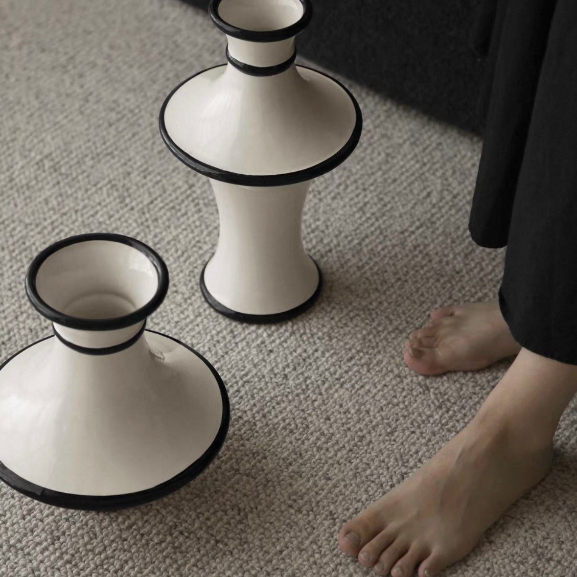 モノクローム　フラワーベース