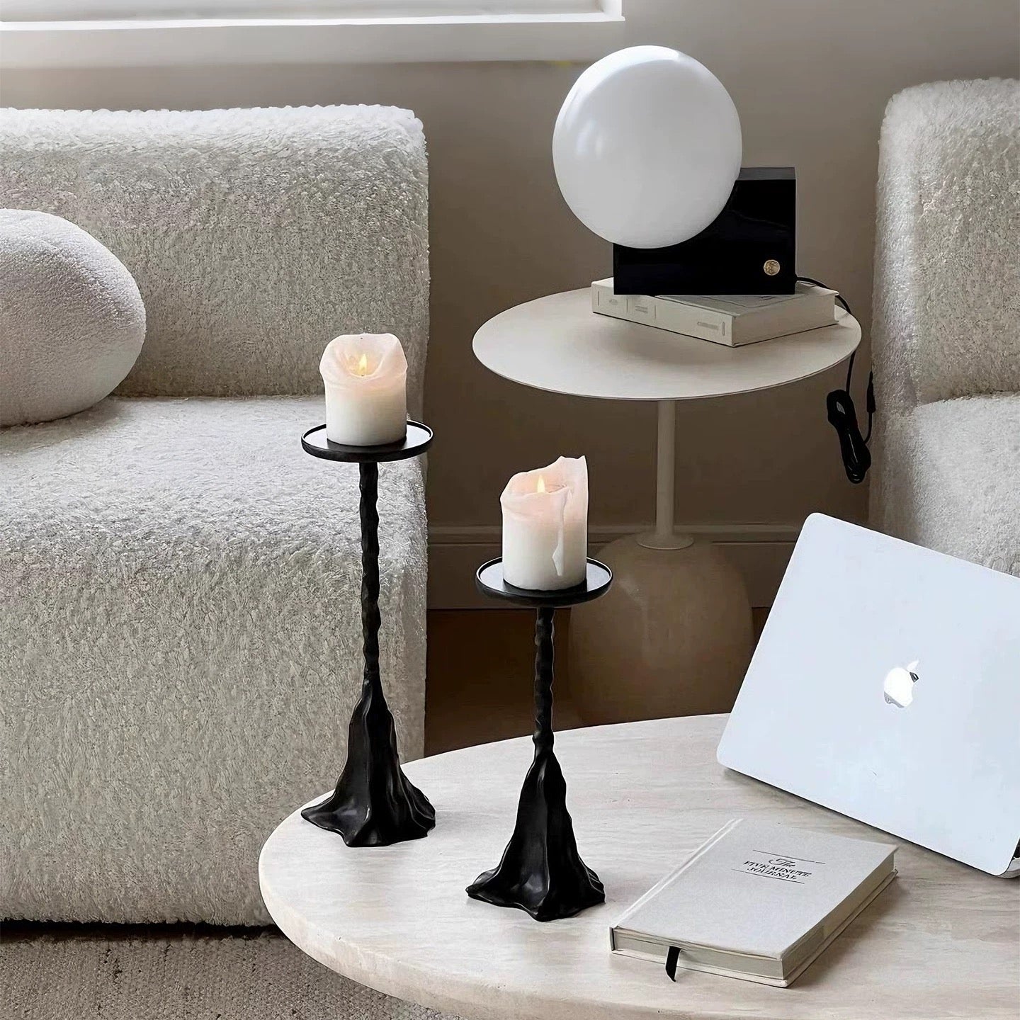 アンティークラインキャンドルスタンド（2点セット）